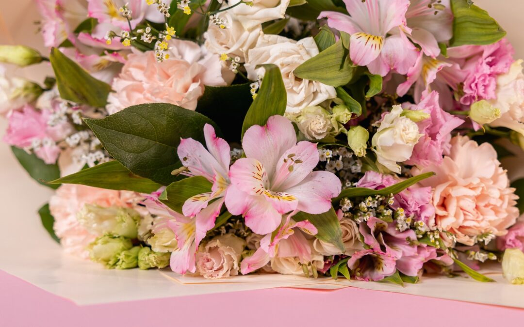 Floristería ramos de lirios y rosas para sorprender